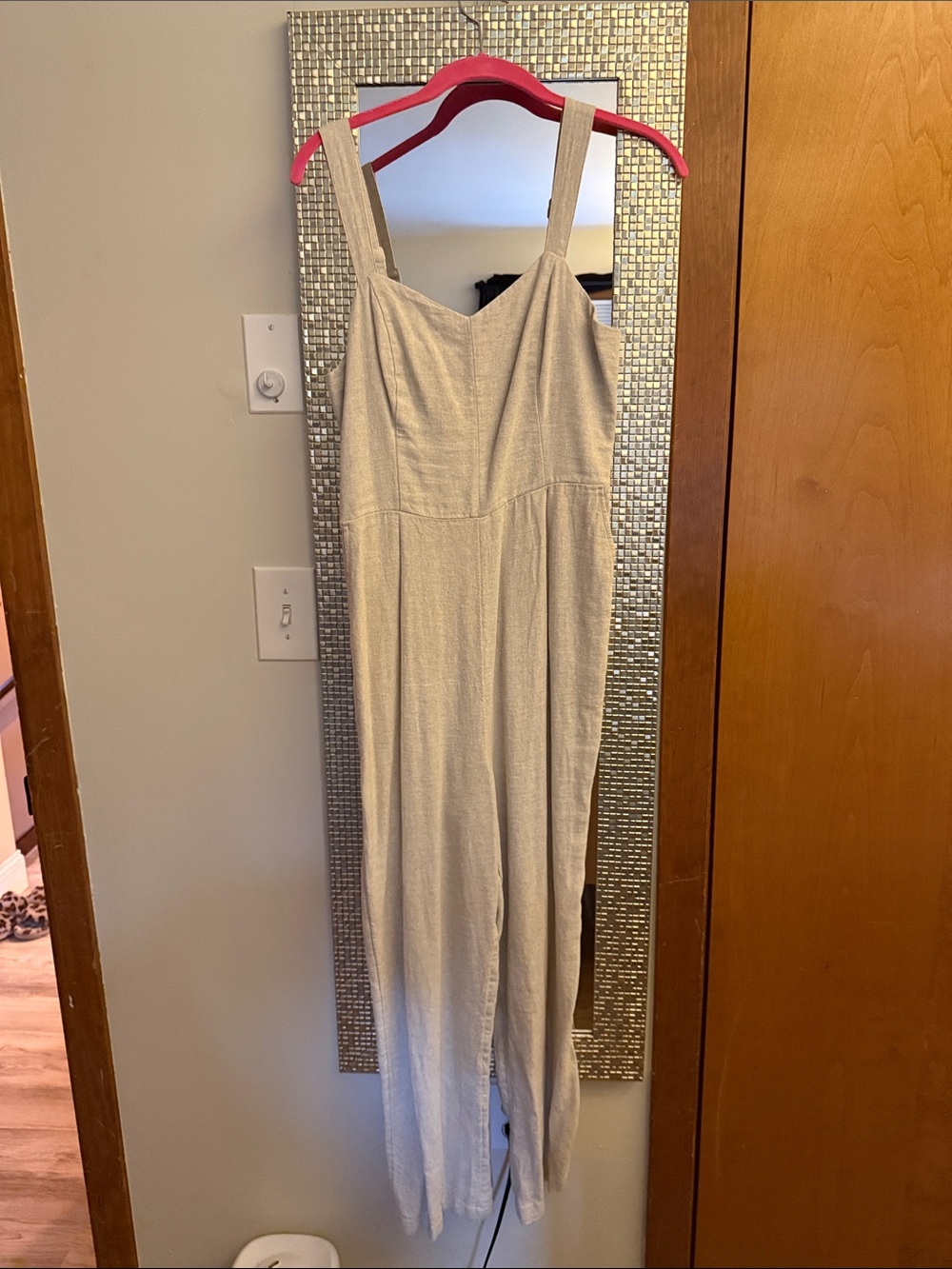 Old Navy Cream Strappy Wide-Leg Jumpsuit- small